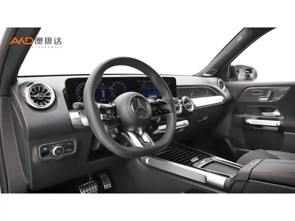 Mercedes-Benz GLB AMG — фото 10