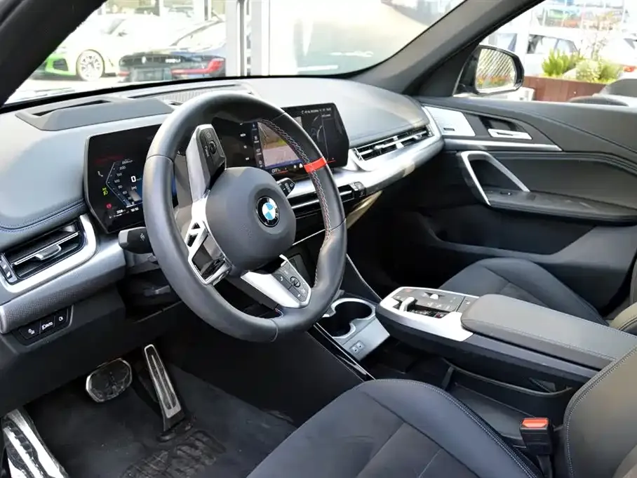 BMW X1 M35Li — фото 4