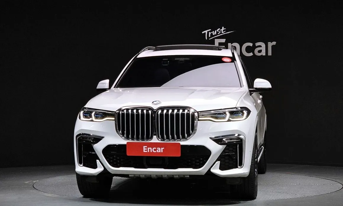 BMW X7 — фото 5