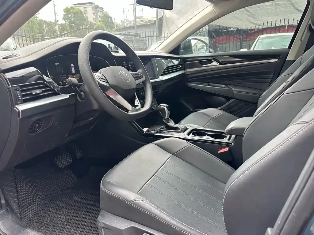 Volkswagen Passat — фото 5