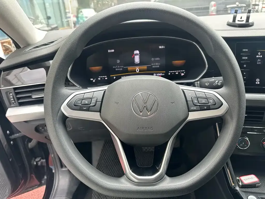 Volkswagen Passat — фото 7