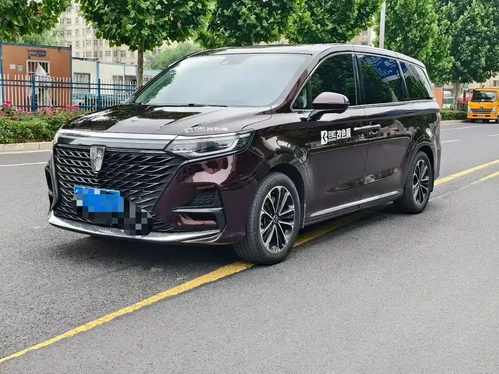 Roewe iMAX8 — фото 1