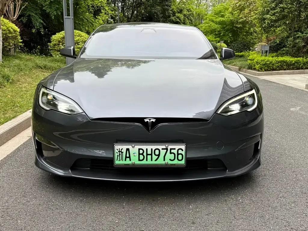 Tesla Model S — фото 9