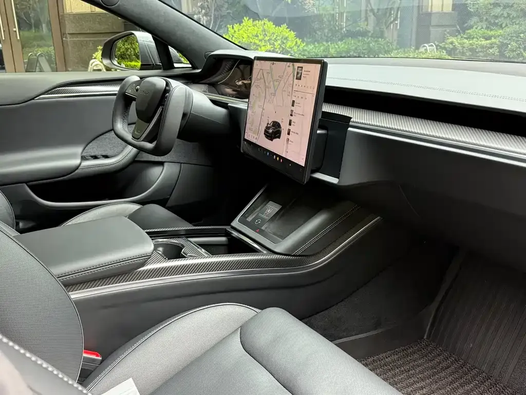 Tesla Model S — фото 3