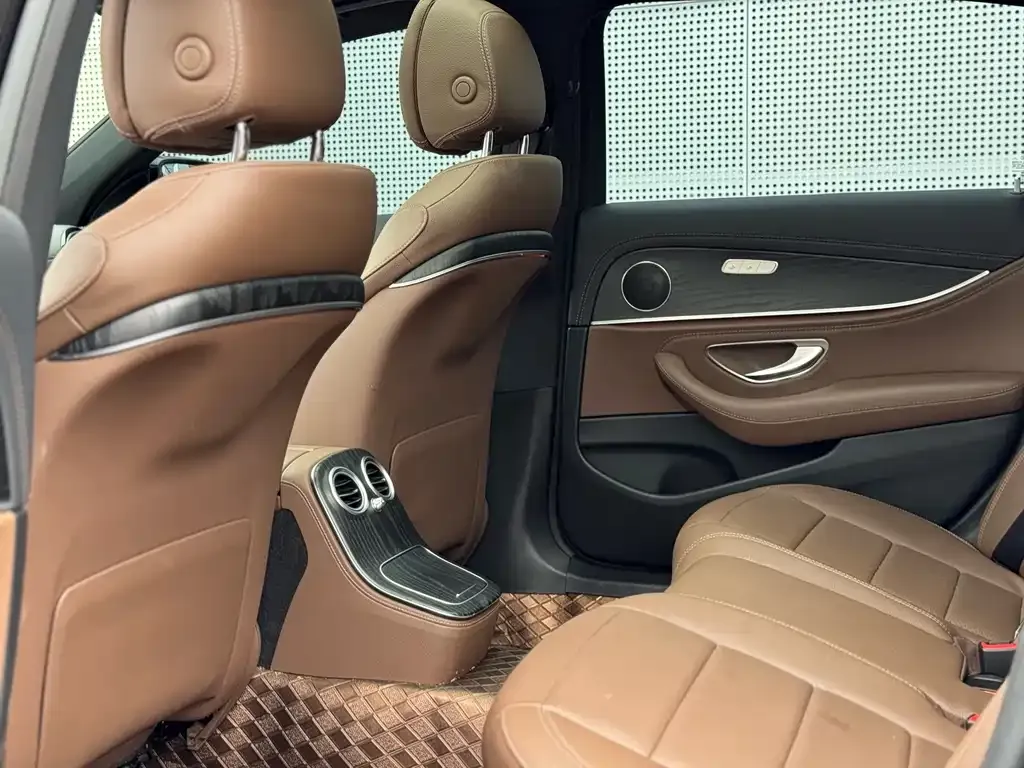 Mercedes-Benz E-Class New Energy — фото 3