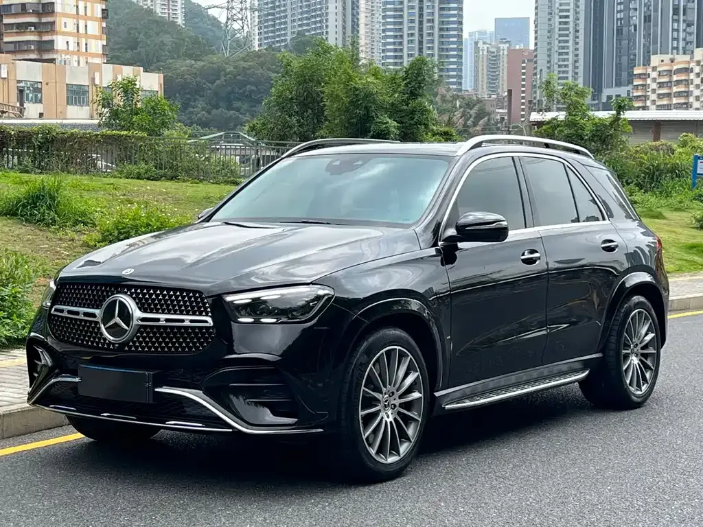 Mercedes-Benz GLE — фото 1