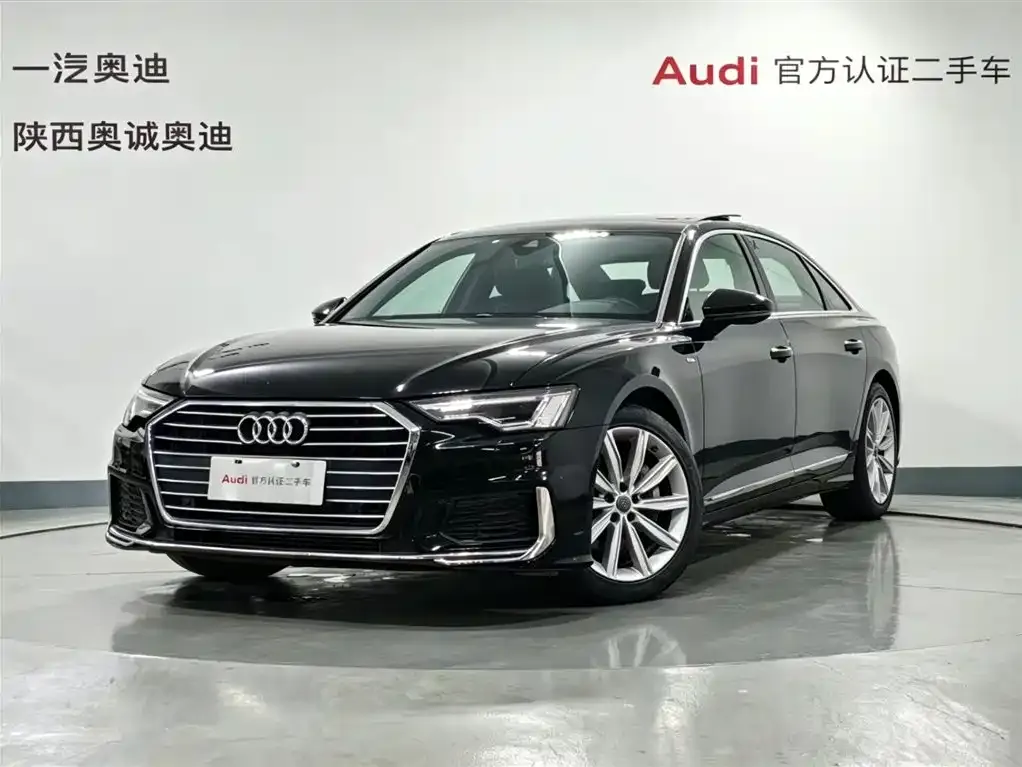 Audi A6L — фото 1
