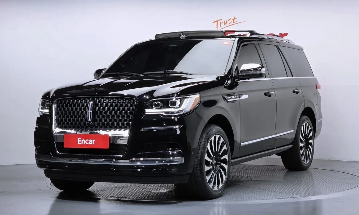 Lincoln Navigator — фото 1