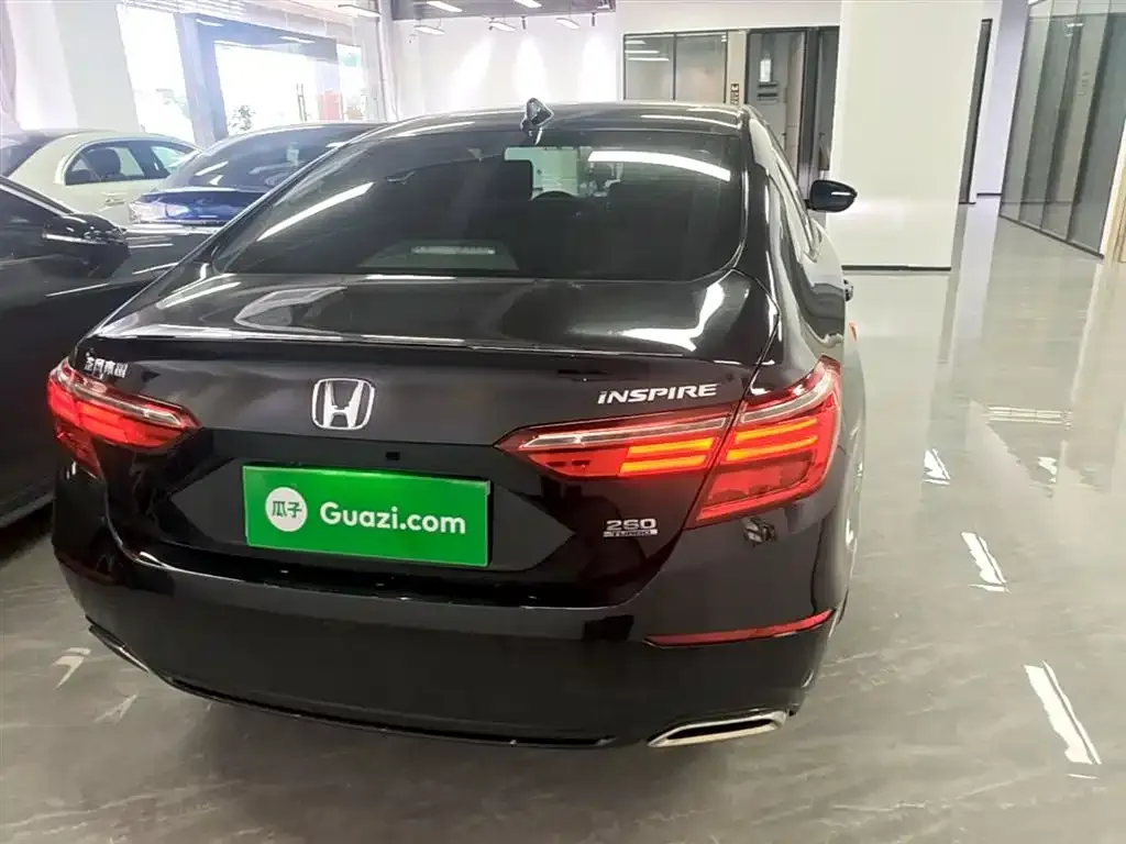 Honda Inspire — фото 10