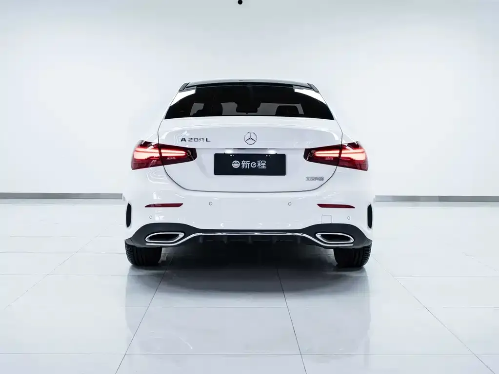 Mercedes-Benz A-Class — фото 7