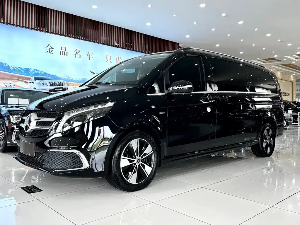 Mercedes-Benz V-Class — фото 3