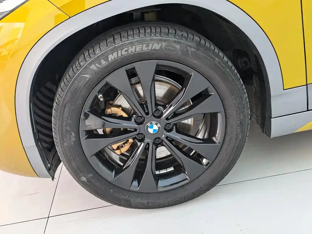 BMW X2 — фото 10