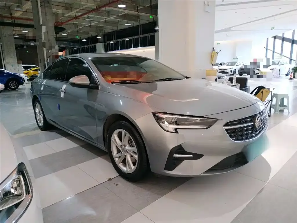 Buick Regal — фото 10