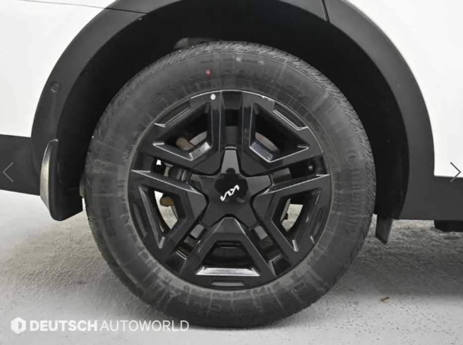 Kia Sorento — фото 8