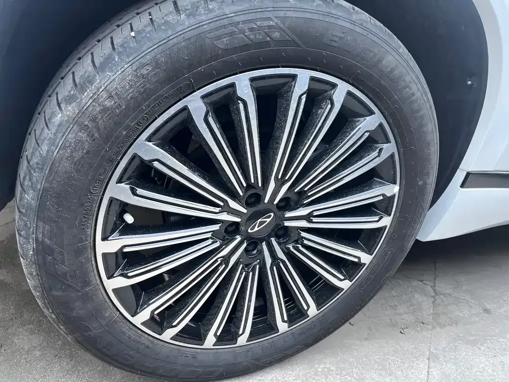 Chery Tiggo 9 — фото 9