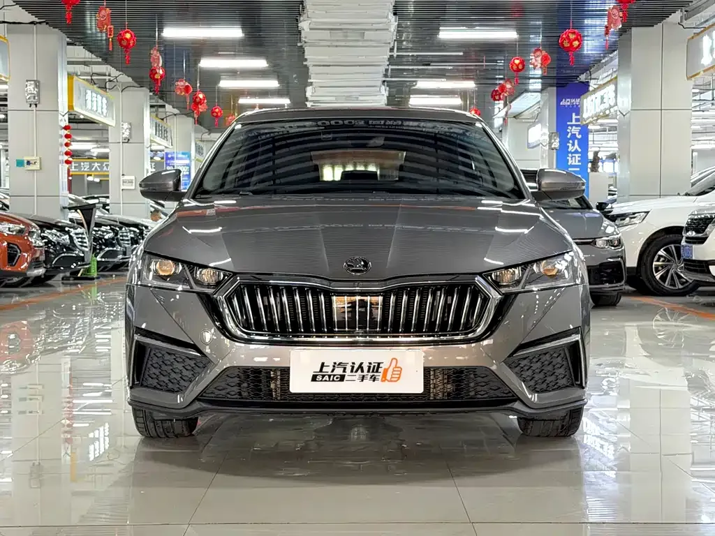 Skoda Octavia — фото 9