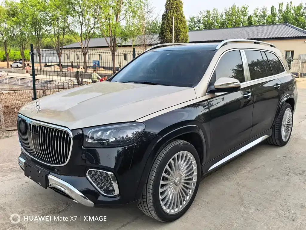Mercedes-Benz GLS — фото 1