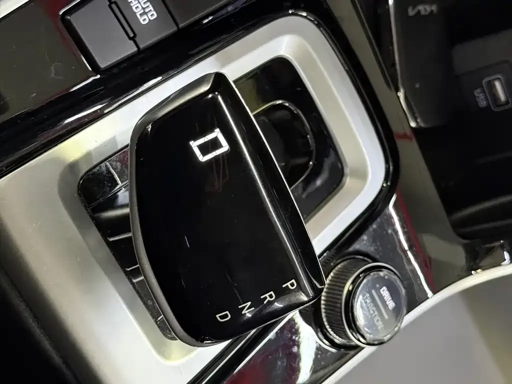 Kia KX3 — фото 8