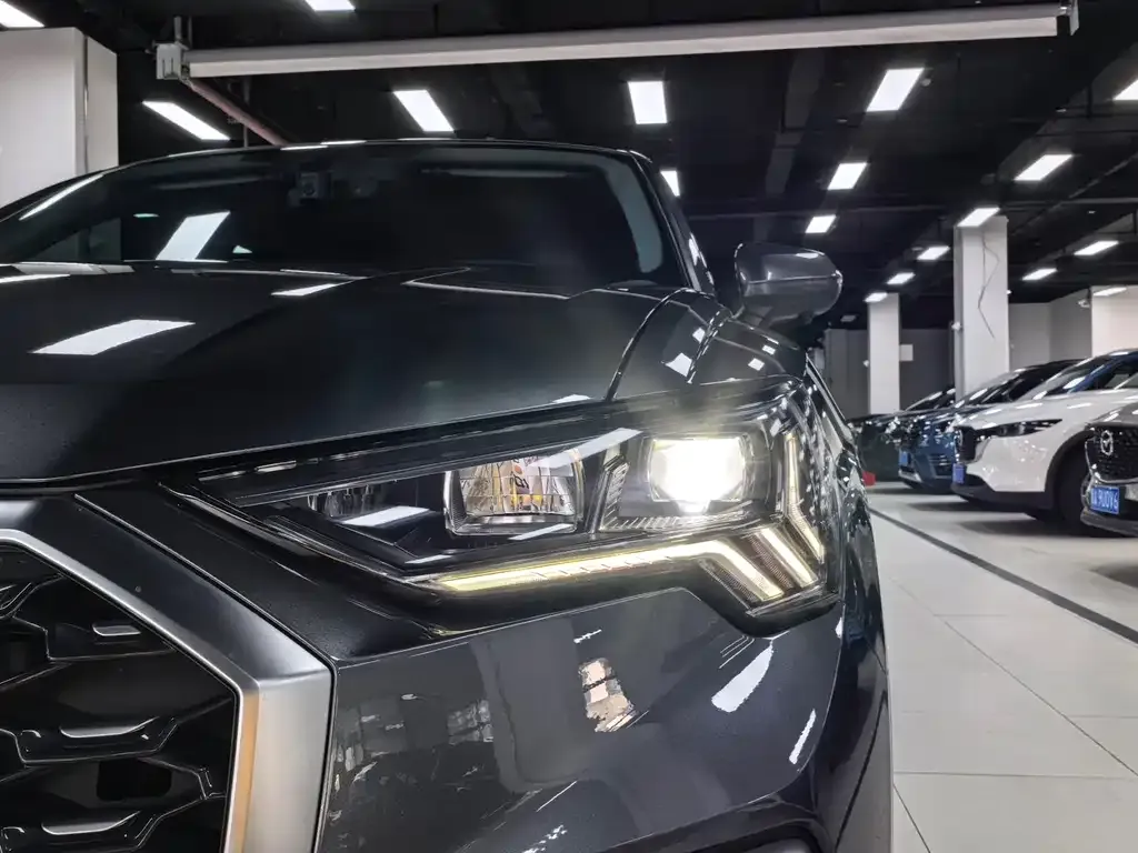 Audi Q3 Sportback — фото 2