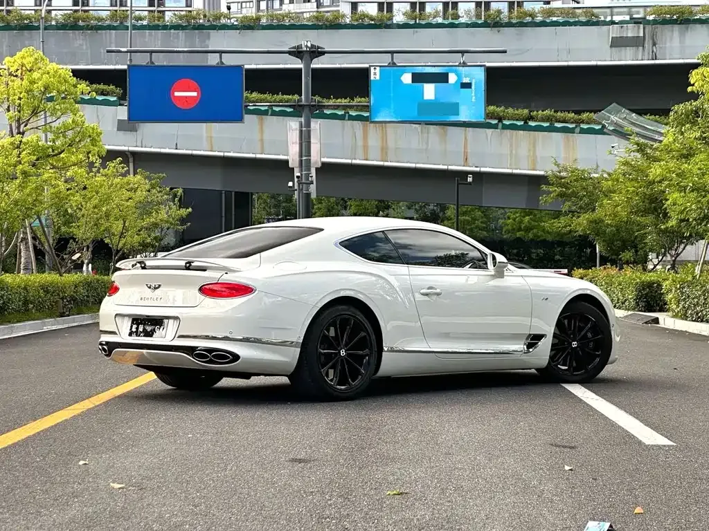 Bentley Continental — фото 10