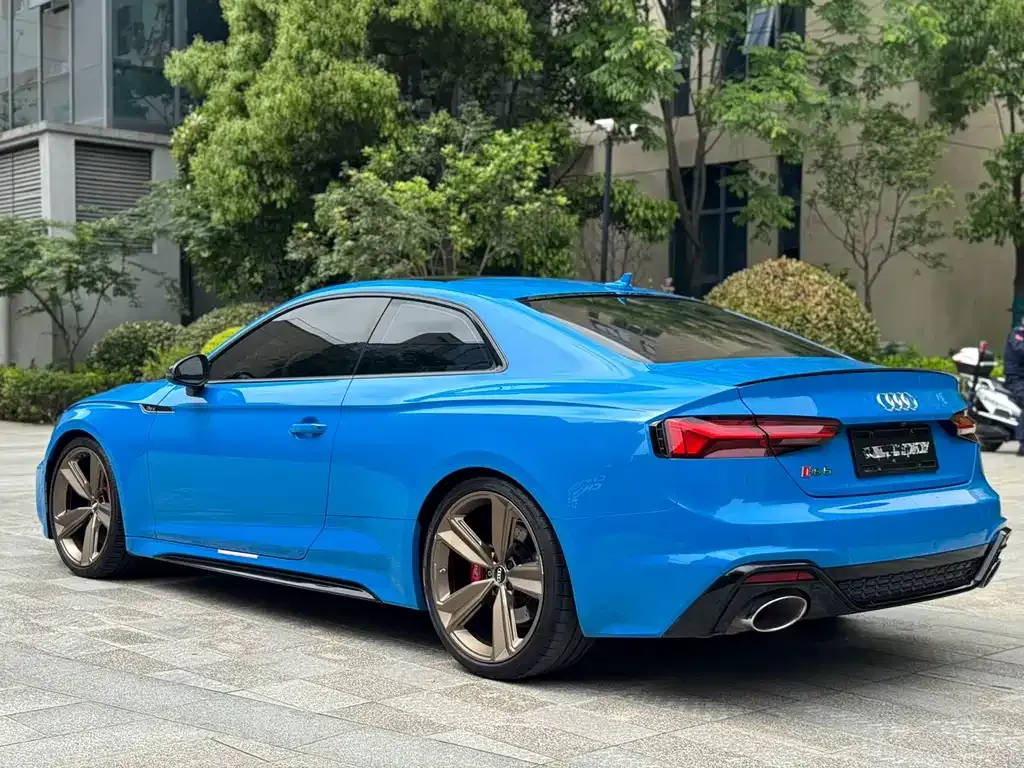 Audi RS 5 — фото 7
