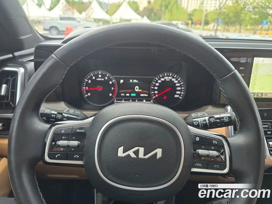 Kia Sorento — фото 4
