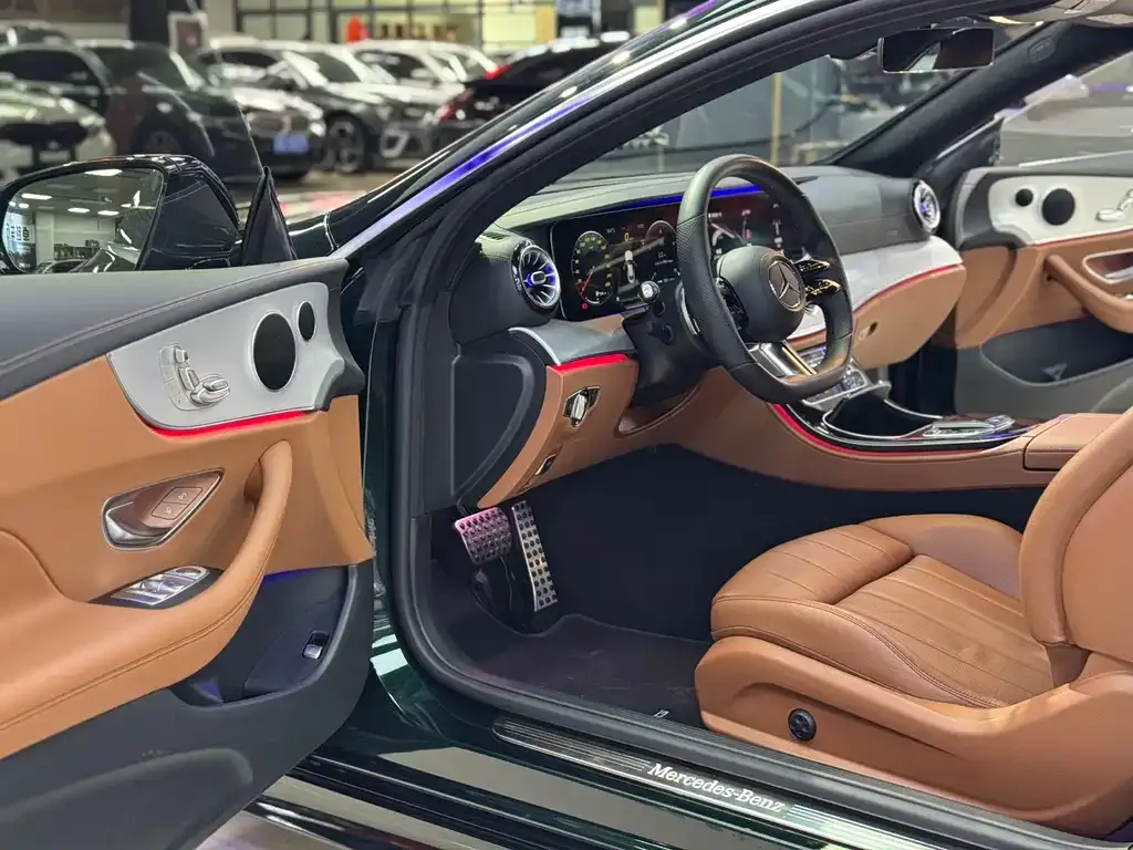 Mercedes-Benz E-Class (Import) — фото 7