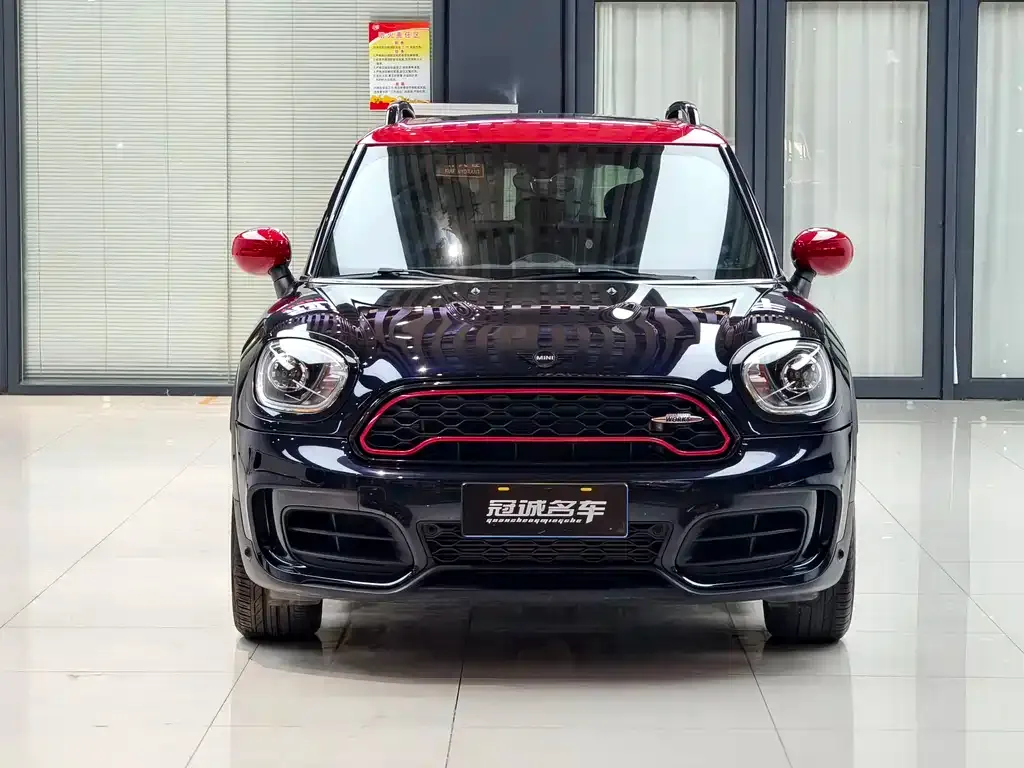 MINI Countryman JCW — фото 2