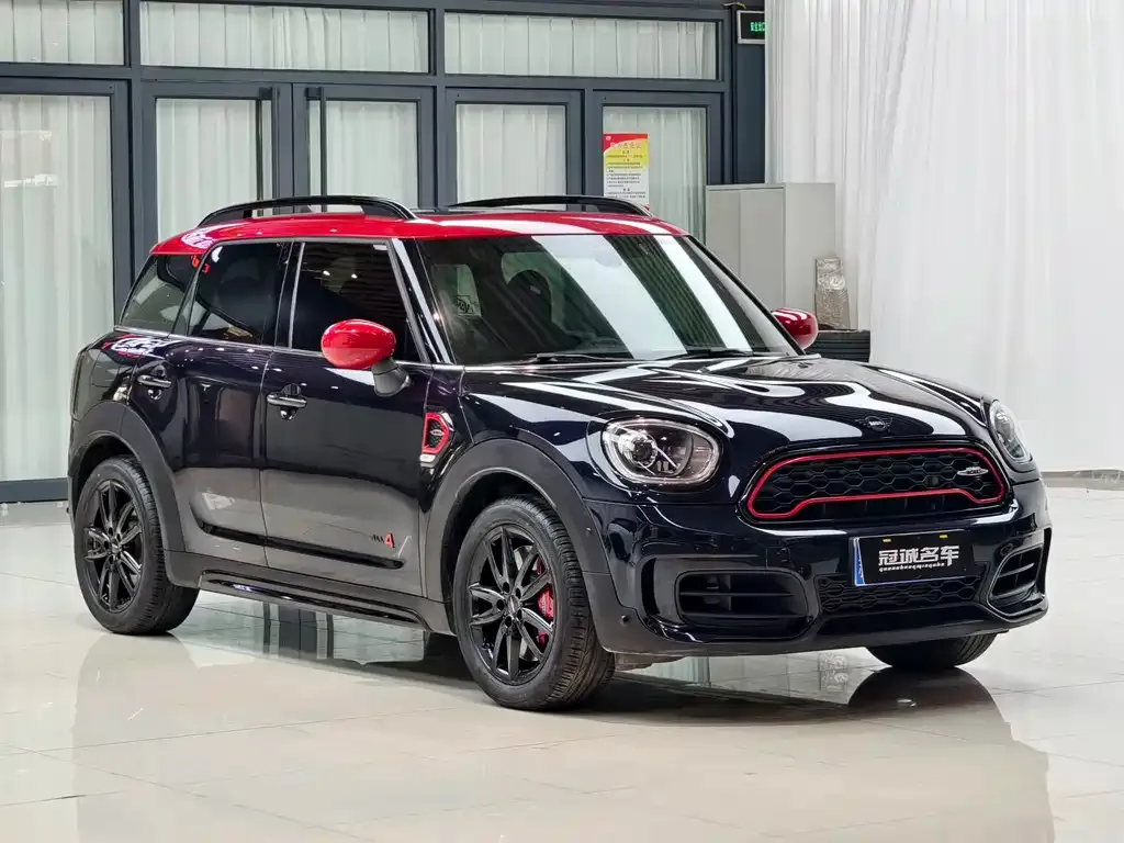 MINI Countryman JCW — фото 3
