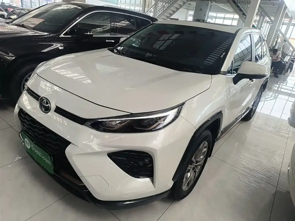 Toyota Wildlander — фото 4
