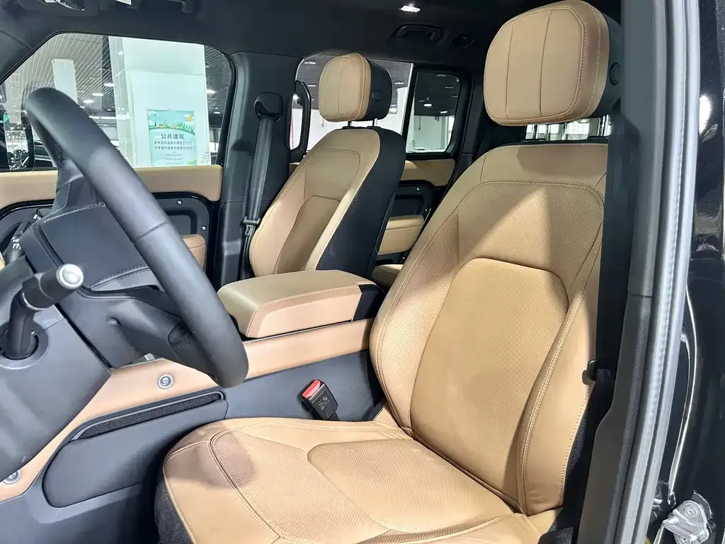 Land Rover Defender — фото 2