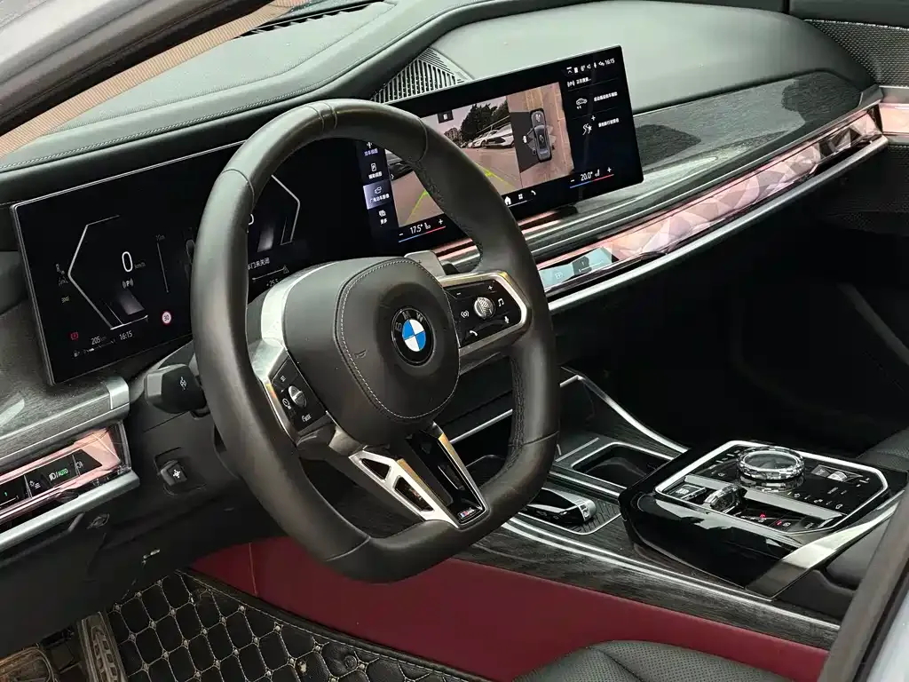 BMW 7 Series — фото 4