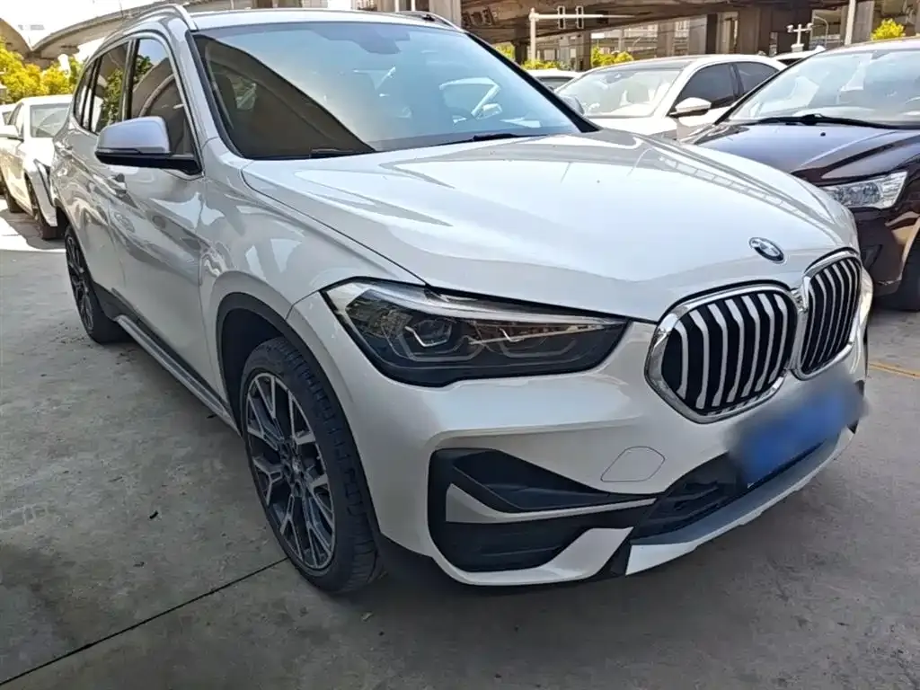 BMW X1 — фото 2