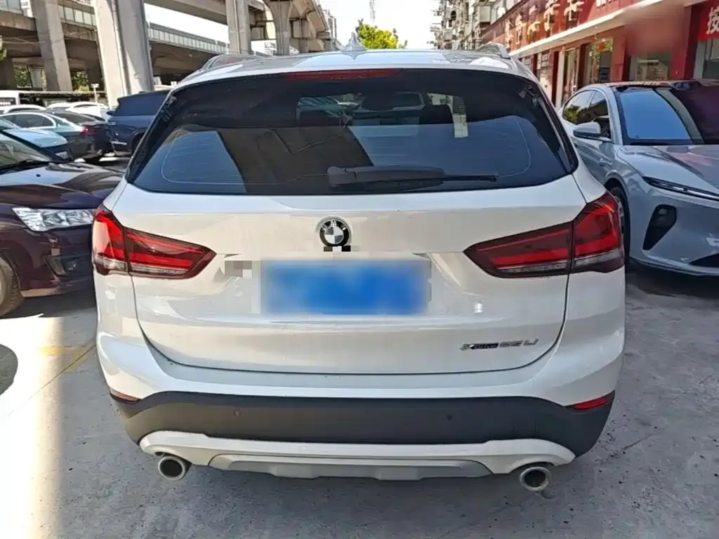 BMW X1 — фото 3