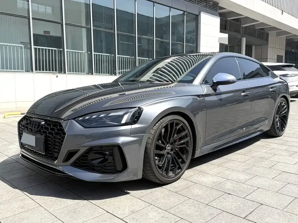 Audi RS 5 — фото 1