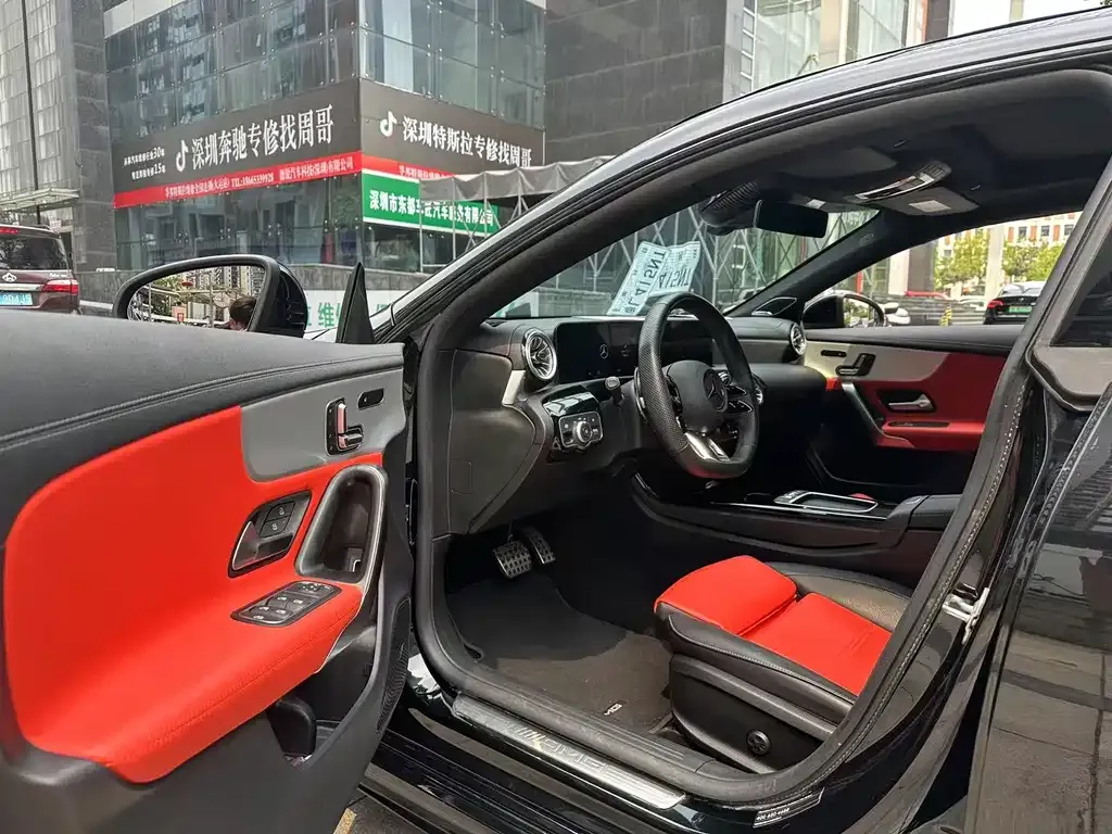 Mercedes-Benz CLA AMG — фото 2