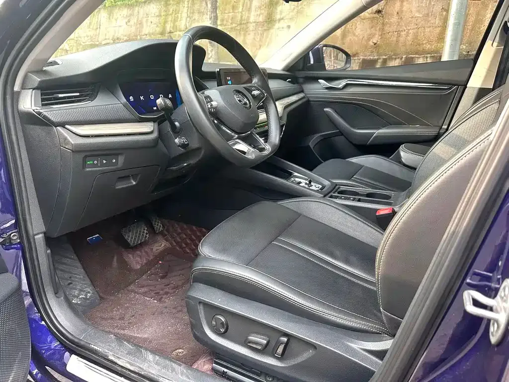 Skoda Octavia — фото 7