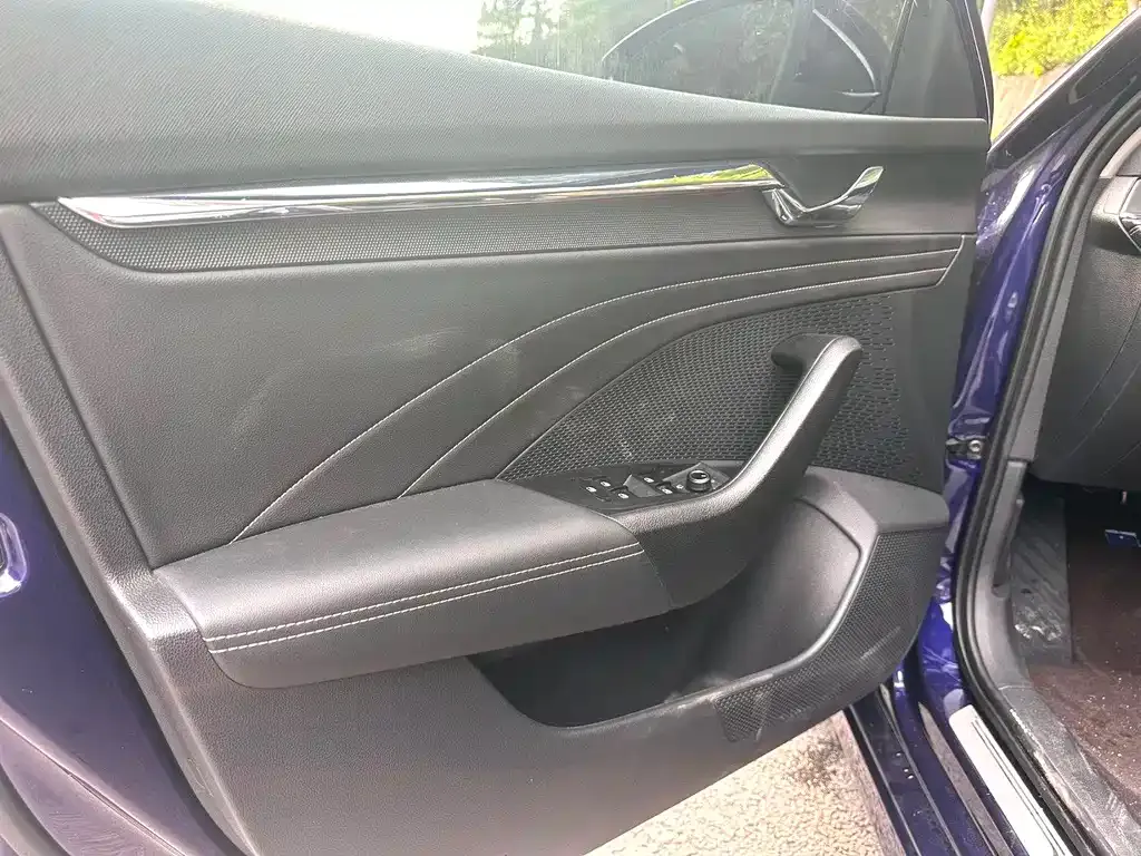 Skoda Octavia — фото 8