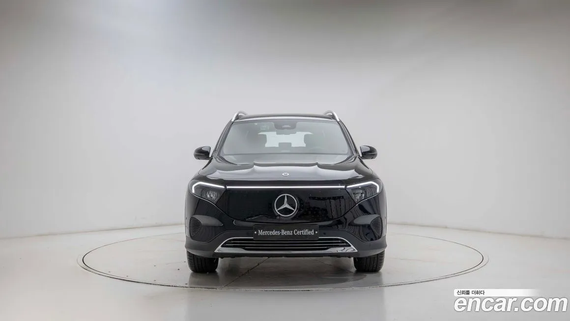 Mercedes-Benz EQB — фото 3