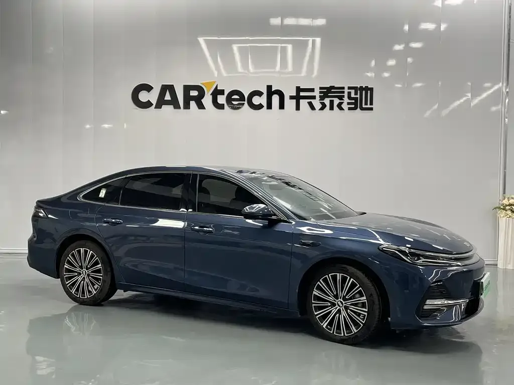 Geely Galaxy A7 — фото 6