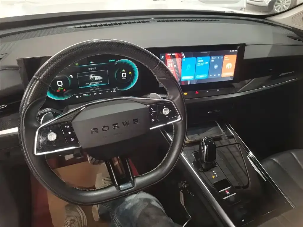 Roewe RX5 eMAX — фото 7