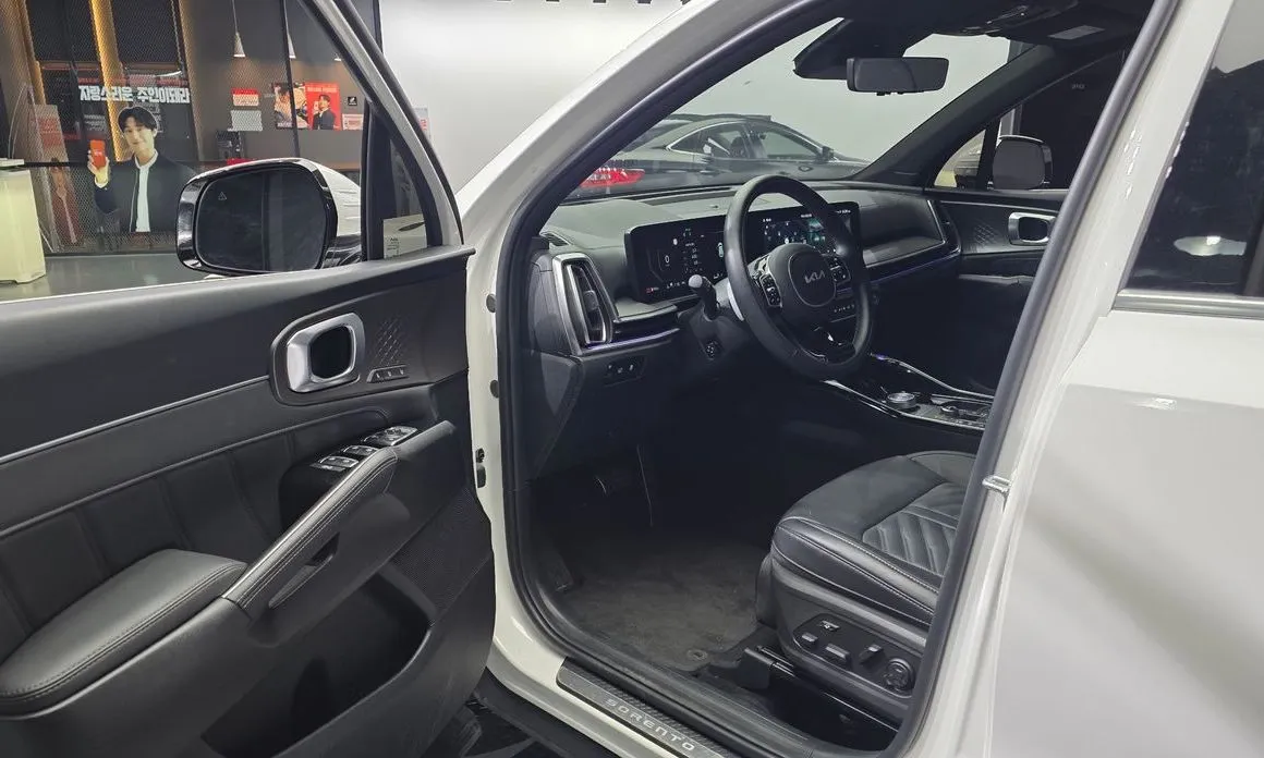 Kia Sorento — фото 9