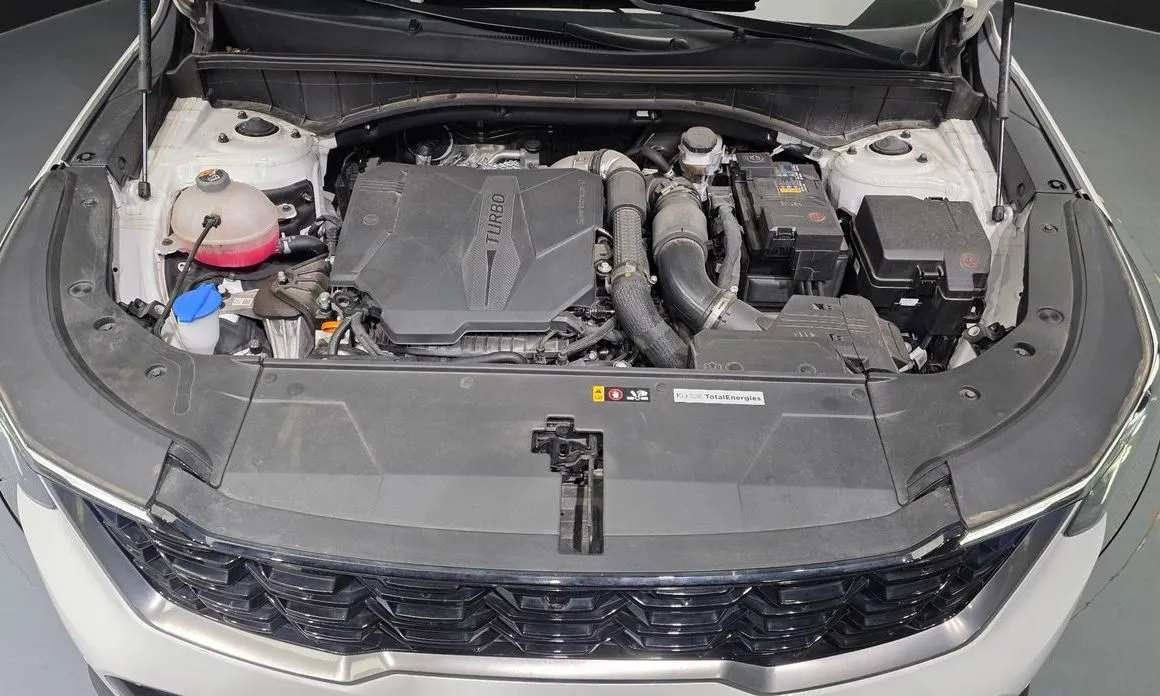 Kia Sorento — фото 10