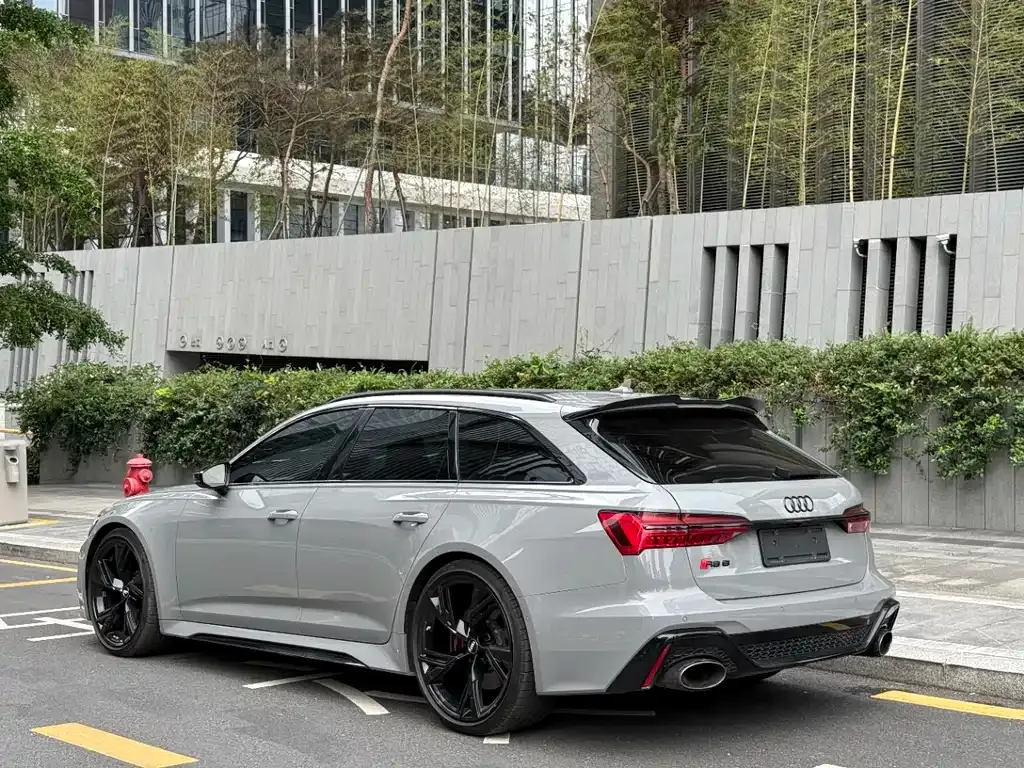 Audi RS 6 — фото 6