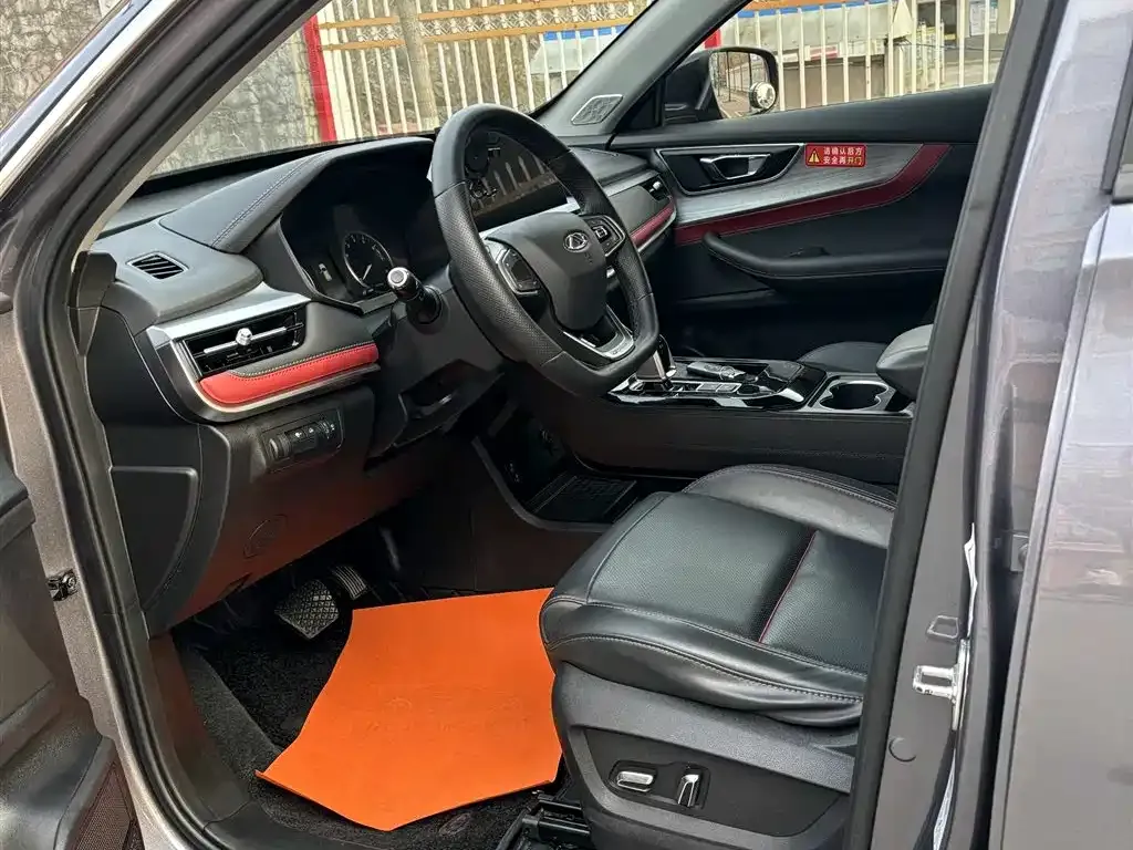 Chery Tiggo 7 — фото 10