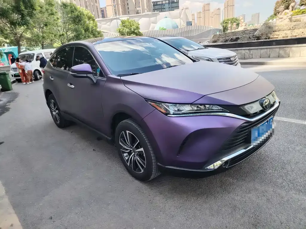 Toyota Harrier — фото 6