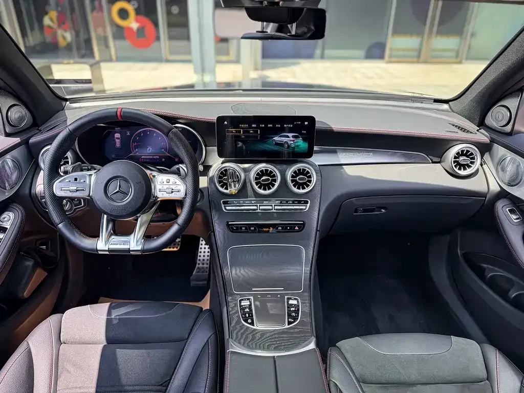 Mercedes-Benz GLC AMG — фото 4