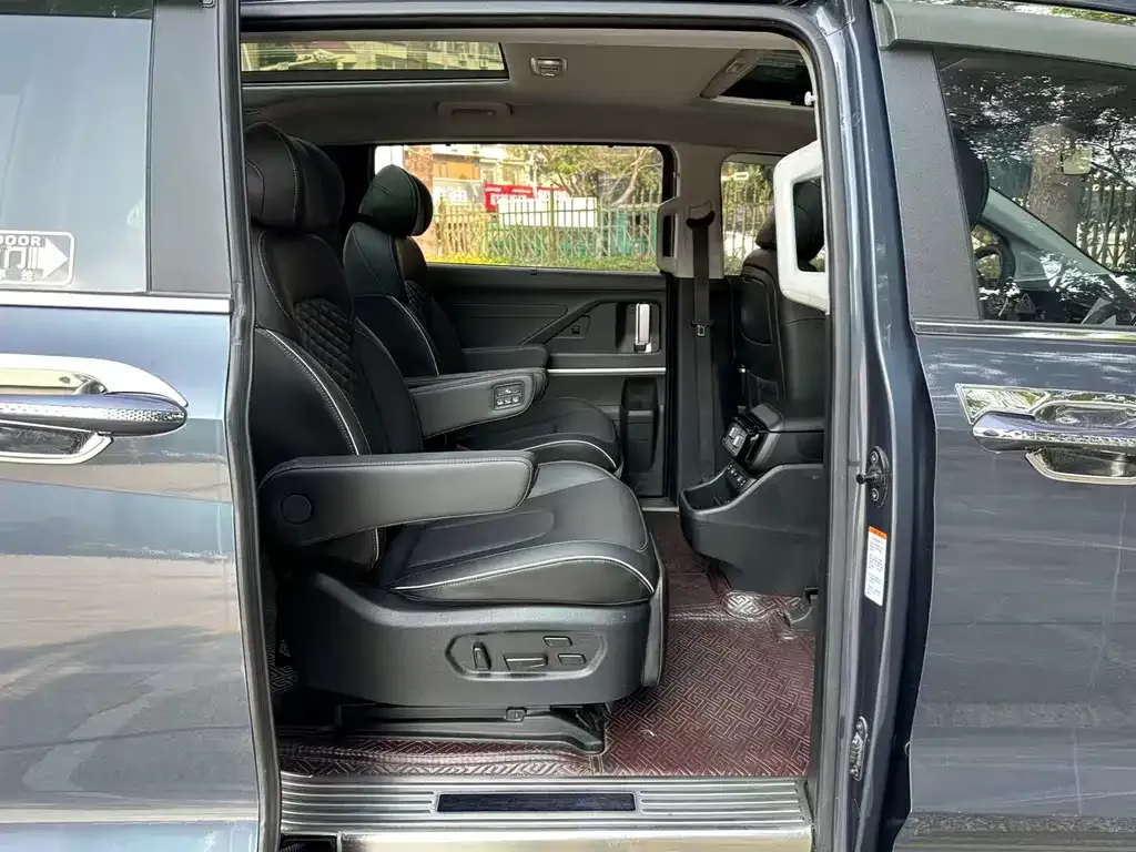 Hyundai Custo — фото 2