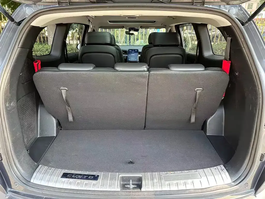 Hyundai Custo — фото 3