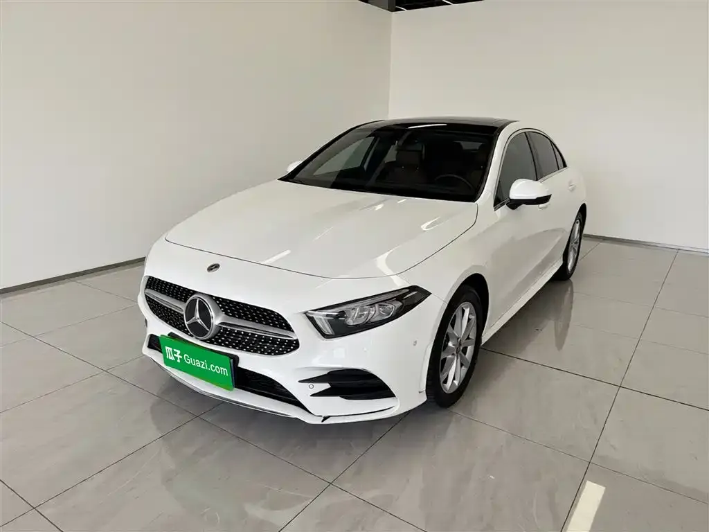 Mercedes-Benz A-Class — фото 1